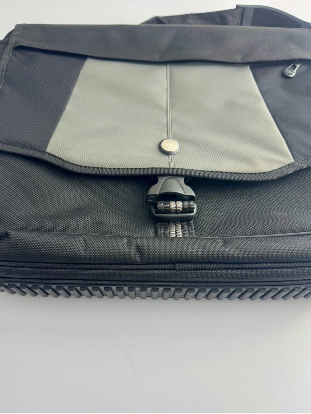 Targus Black and Gray Laptop Briefcase with Front Flap
